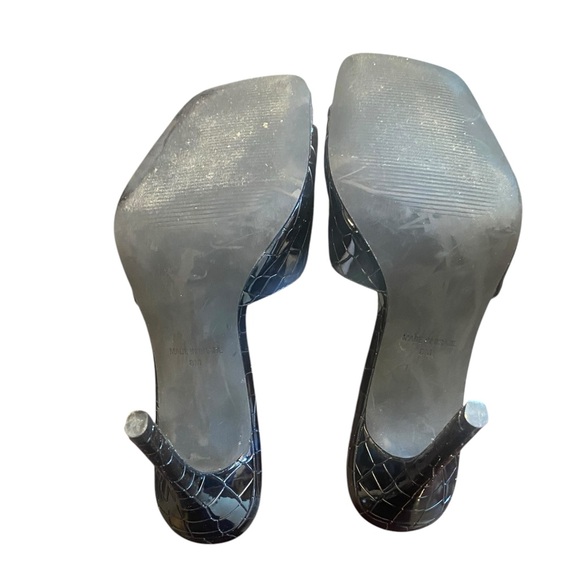 Steve Madden Signal Slides - Black Faux-Crocodile - Picture 5 of 6